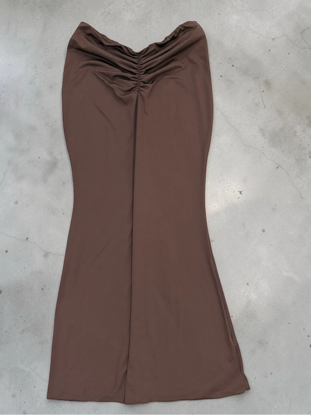 Ruched Low-Rise Brown Maxi Skirt — Women's Maxi Skirt